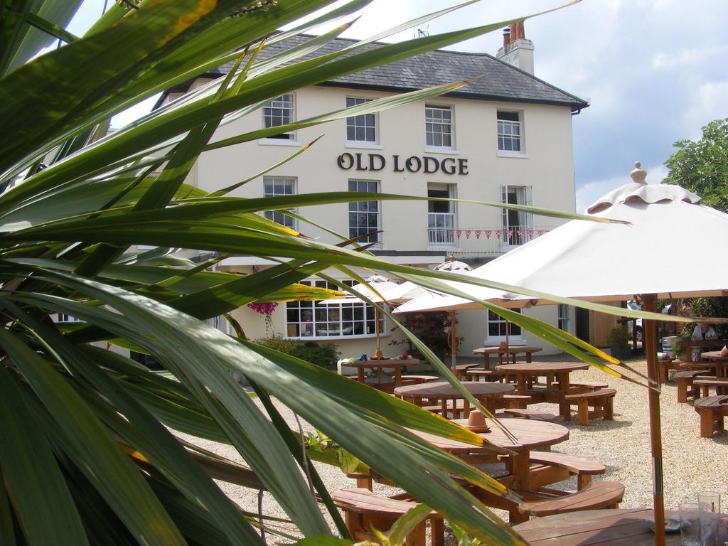 The Old Lodge Gosport Exterior foto